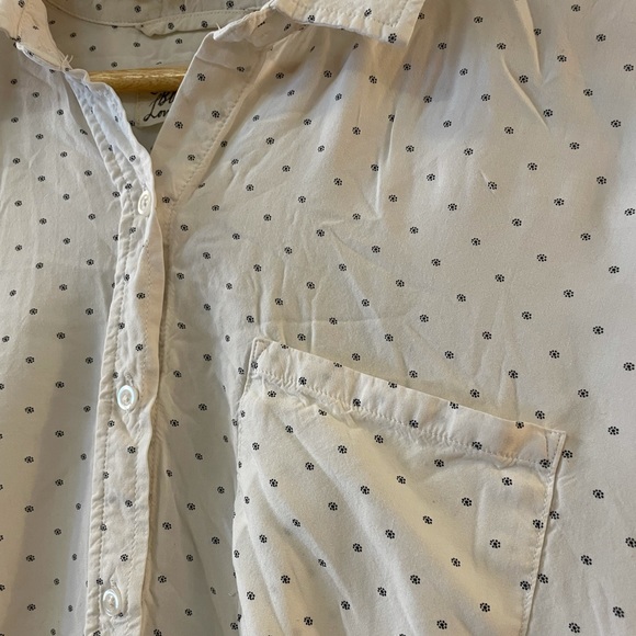 ⚫️⚪️button down top⚫️⚪️ - Picture 5 of 5